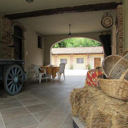 B&B Cascina Rossa อัสตี ภายนอก รูปภาพ