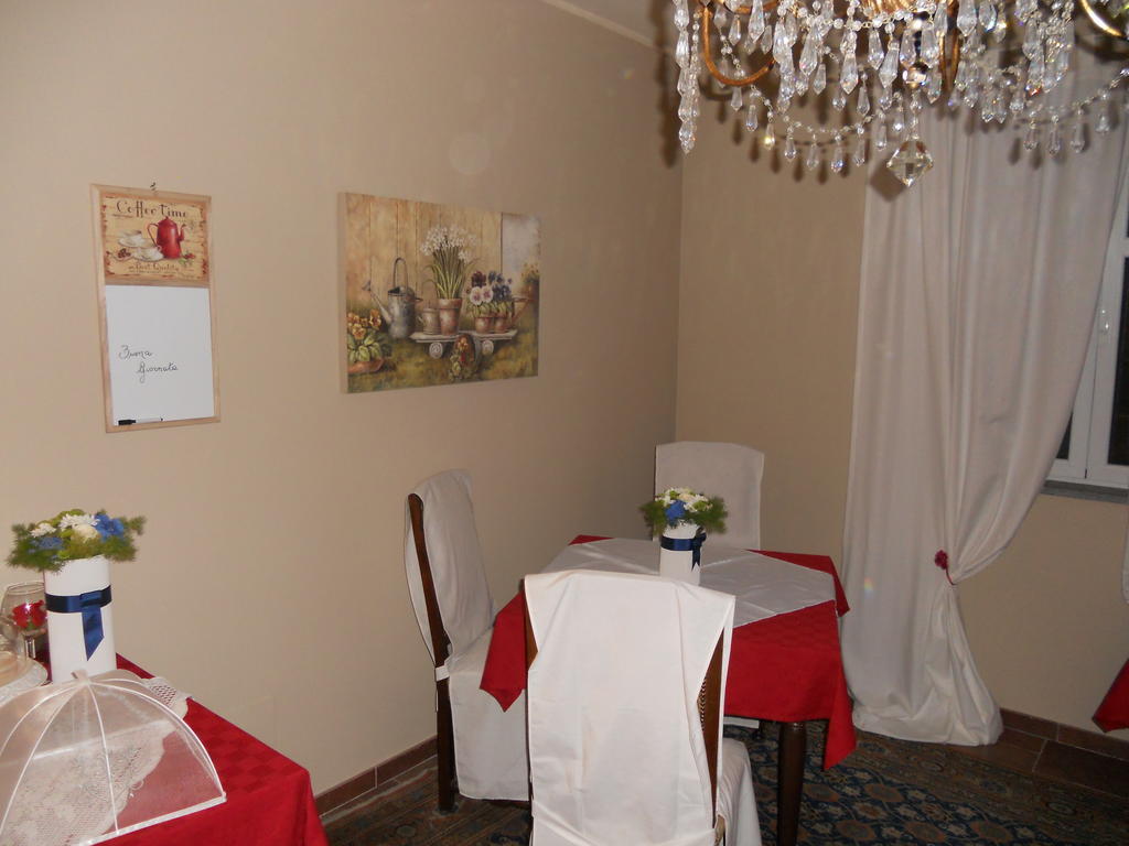 B&B Cascina Rossa อัสตี ภายนอก รูปภาพ