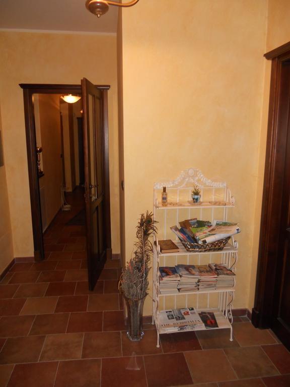 B&B Cascina Rossa อัสตี ภายนอก รูปภาพ