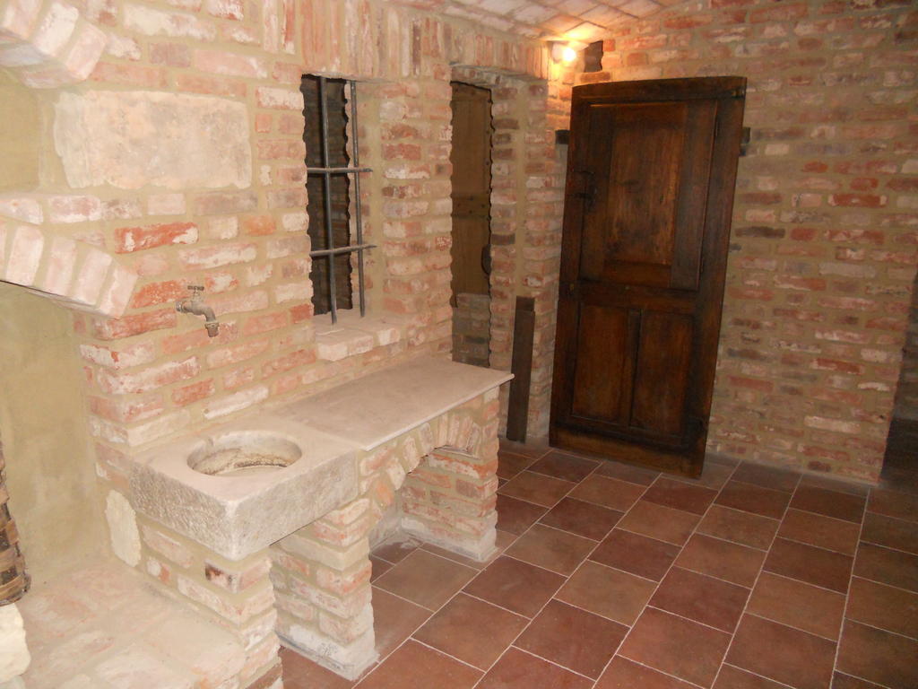 B&B Cascina Rossa อัสตี ภายนอก รูปภาพ