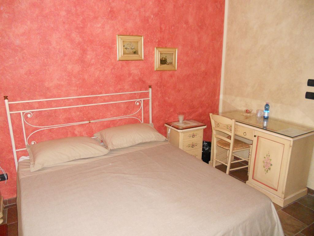 B&B Cascina Rossa อัสตี ห้อง รูปภาพ