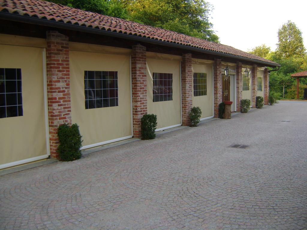 B&B Cascina Rossa อัสตี ภายนอก รูปภาพ