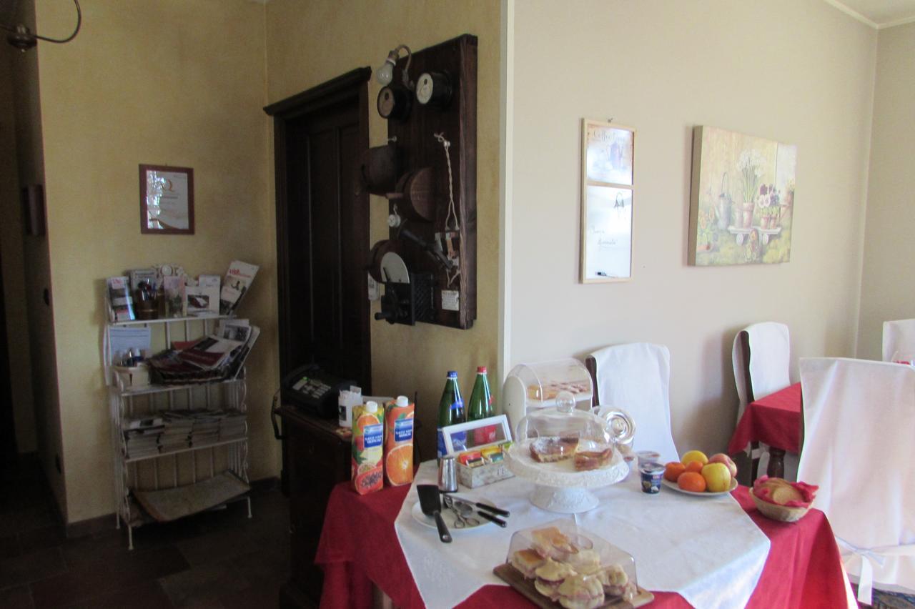 B&B Cascina Rossa อัสตี ภายนอก รูปภาพ