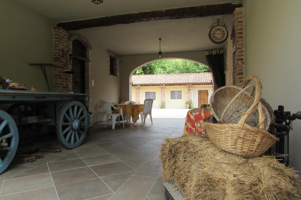 B&B Cascina Rossa อัสตี ภายนอก รูปภาพ